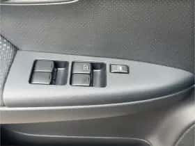 Nissan Note (2010) thumbnail 18