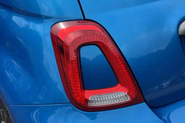Fiat 500 (2019) thumbnail 20