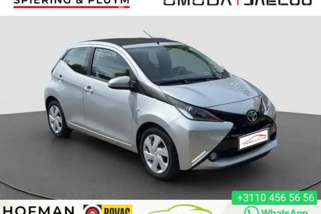Toyota Aygo (2014) thumbnail 1