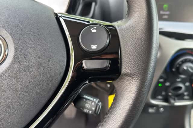 Toyota Aygo (2014) thumbnail 12