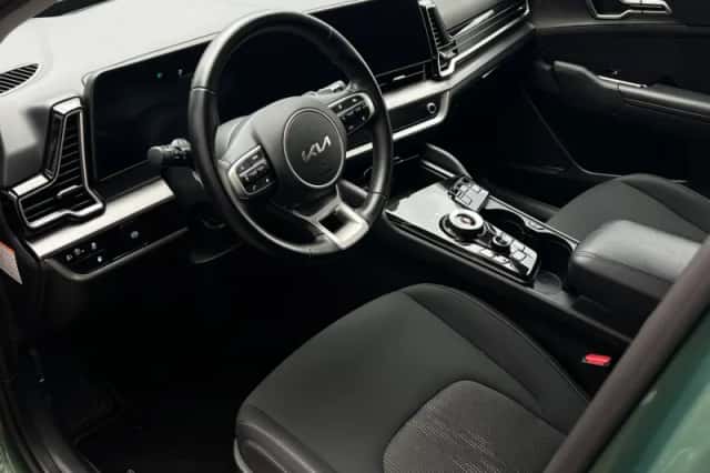 Kia Sportage (2024) thumbnail 8