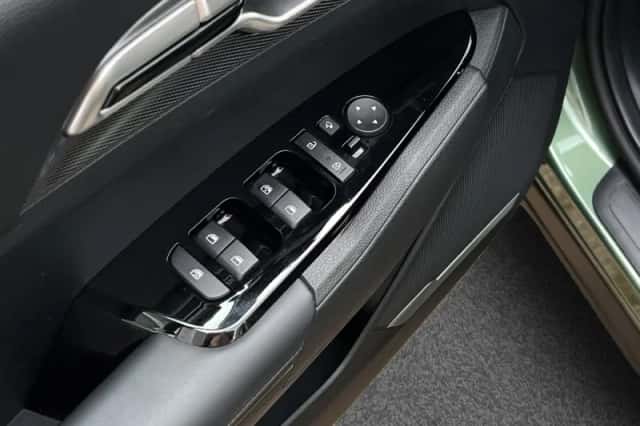Kia Sportage (2024) thumbnail 9