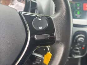 Toyota Aygo (2018) thumbnail 15