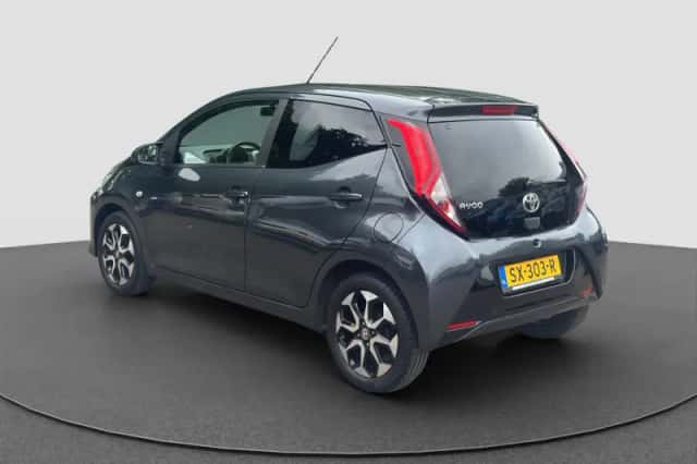 Toyota Aygo (2018) thumbnail 6