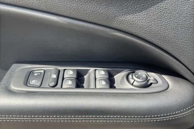 Jeep Compass (2020) thumbnail 24