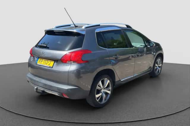 Peugeot 2008 (2016) thumbnail 3