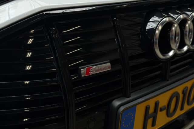 Audi e-tron (2019) thumbnail 26