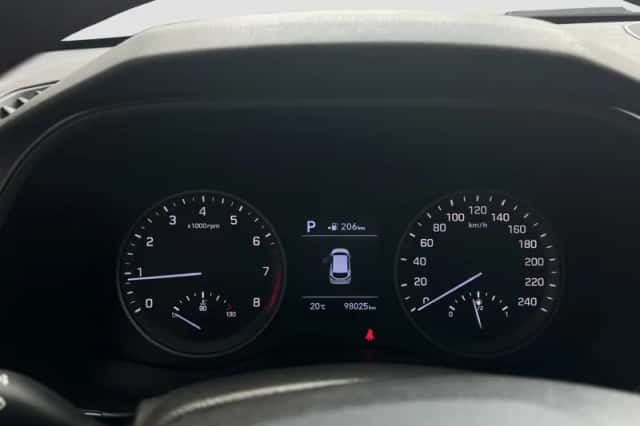 Hyundai Tucson (2019) thumbnail 26