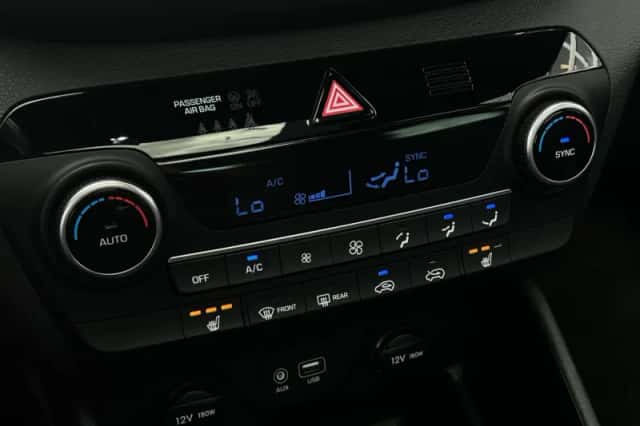 Hyundai Tucson (2019) thumbnail 10