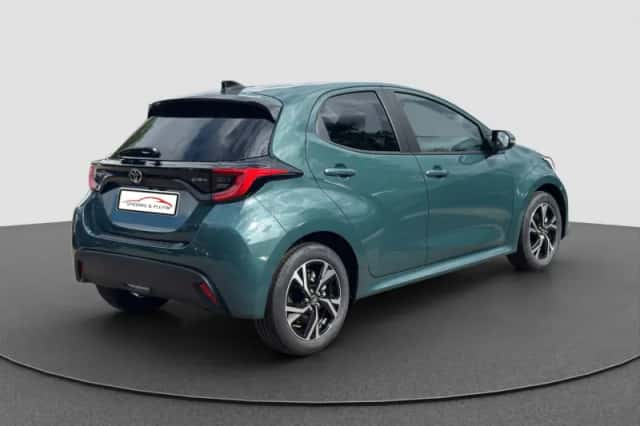 Toyota Yaris (2020) thumbnail 6