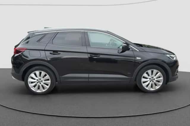 Opel Grandland X (2019) thumbnail 2