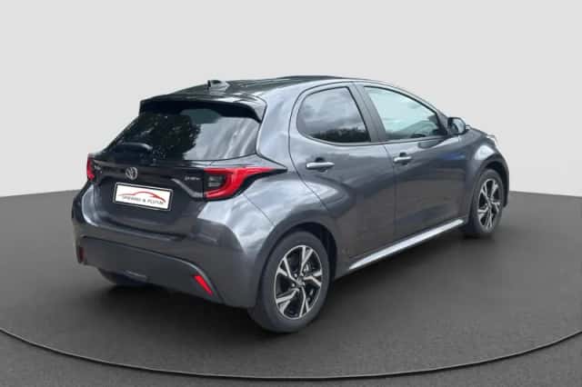 Toyota Yaris (2025) thumbnail 5