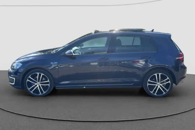 Volkswagen Golf (2014) thumbnail 5