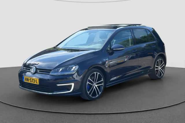 Volkswagen Golf (2014) thumbnail 6