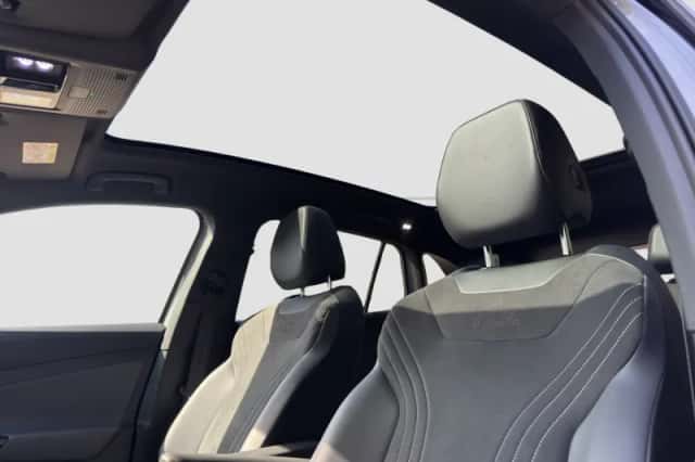 Volkswagen ID.4 (2021) thumbnail 5