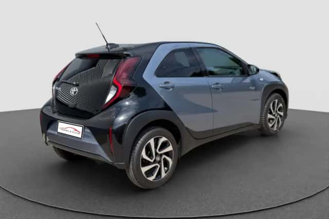 Toyota Aygo X (2023) thumbnail 4