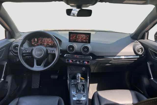 Audi Q2 (2019) thumbnail 3
