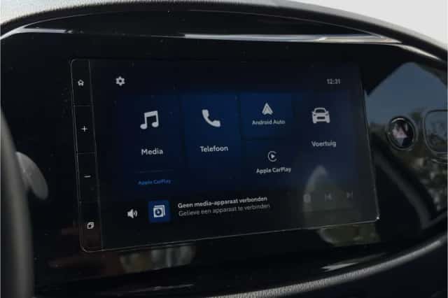 Toyota Aygo X (2022) thumbnail 5
