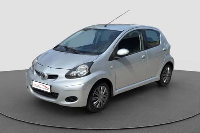 Toyota Aygo (2009) thumbnail 6