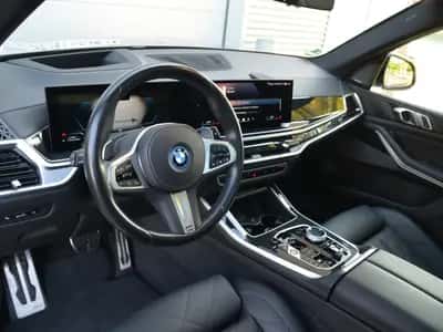 BMW X5 (2023) thumbnail 11