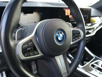 BMW X5 (2023) thumbnail 18