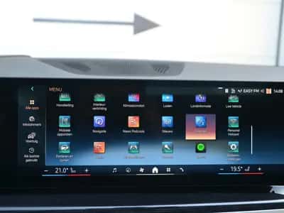 BMW X5 (2023) thumbnail 29