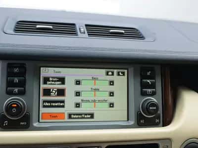 Land Rover Range Rover (2007) thumbnail 21
