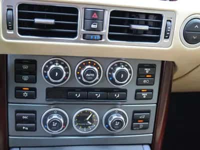 Land Rover Range Rover (2007) thumbnail 22