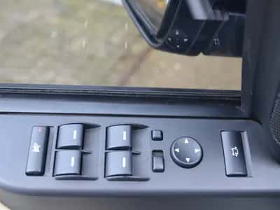 Land Rover Range Rover (2007) thumbnail 26