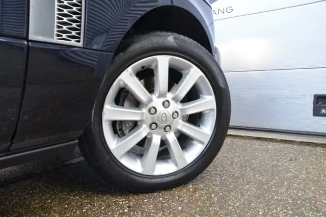 Land Rover Range Rover (2007) thumbnail 5