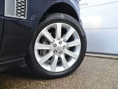 Land Rover Range Rover (2007) thumbnail 5