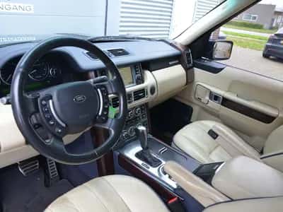 Land Rover Range Rover (2007) thumbnail 10