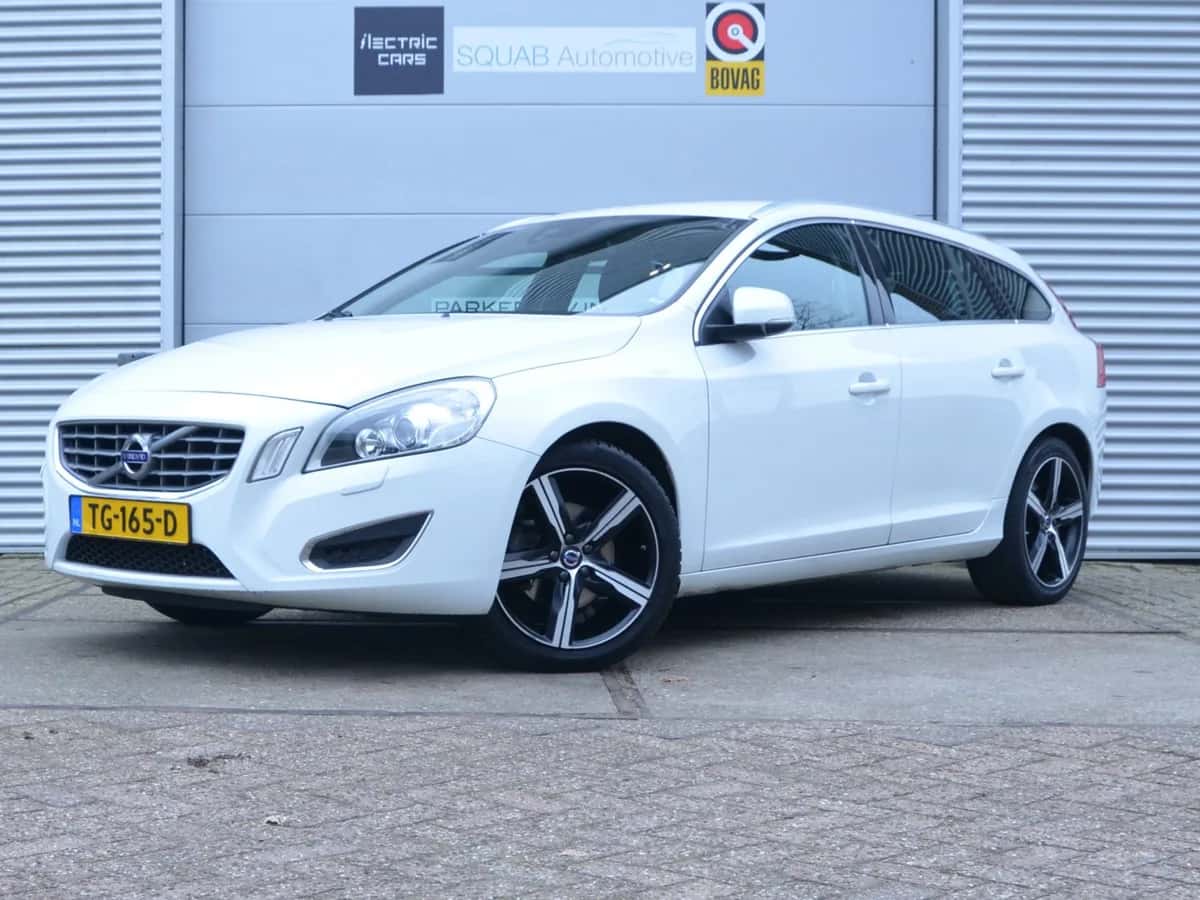 Volvo V60 (2013) — foto 1