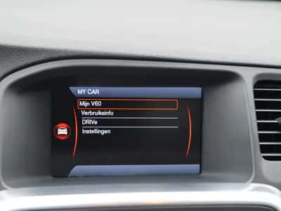 Volvo V60 (2013) thumbnail 19