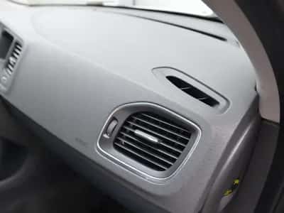 Volvo V60 (2013) thumbnail 24