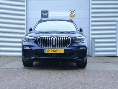 BMW X5 (2020) thumbnail 7