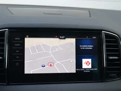 Škoda Karoq (2019) thumbnail 17
