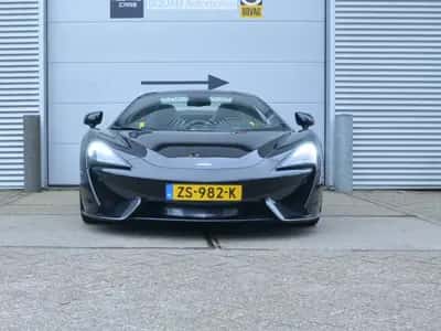McLaren 570S Spider (2018) thumbnail 7