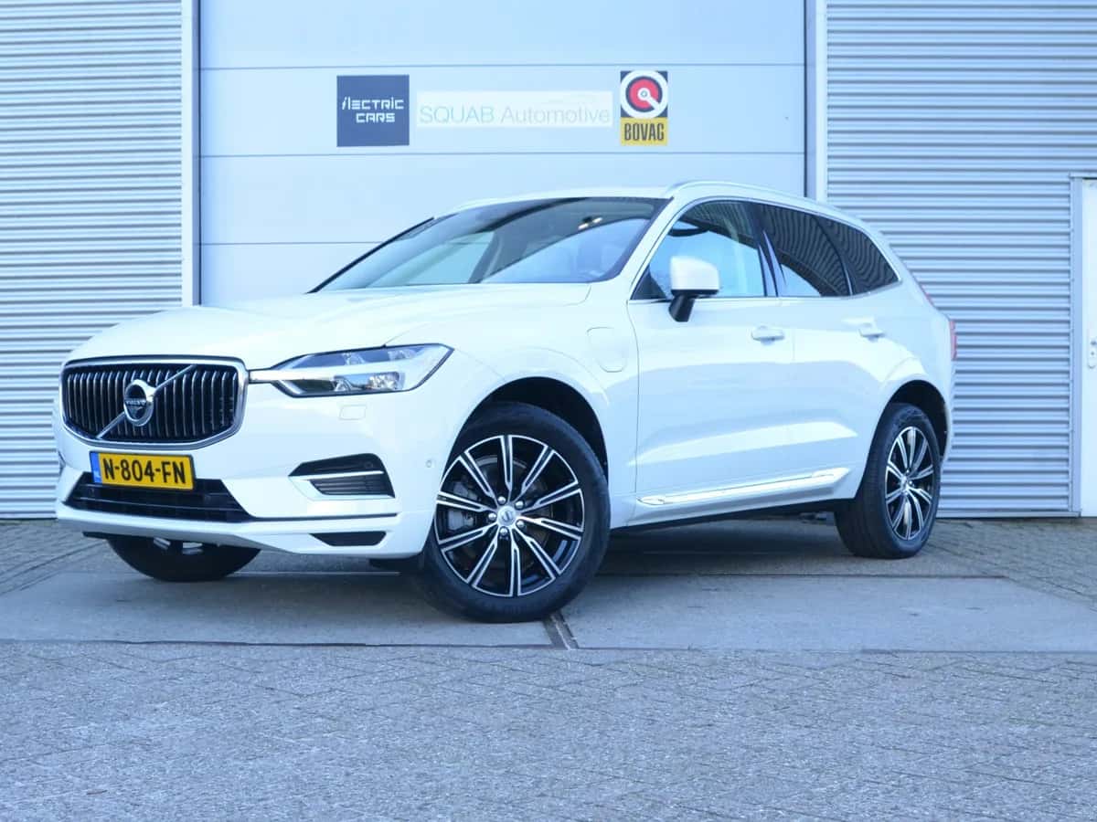 Volvo XC60 (2017) — foto 1