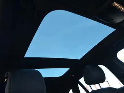 Mercedes-Benz GLC-Klasse (2018) thumbnail 2