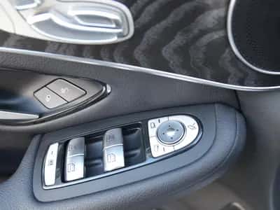 Mercedes-Benz GLC-Klasse (2018) thumbnail 30