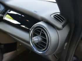 MINI Mini (2016) thumbnail 24