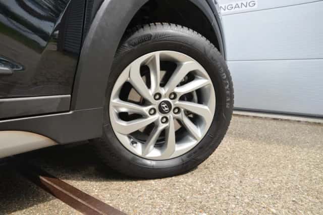 Hyundai Tucson (2019) thumbnail 4