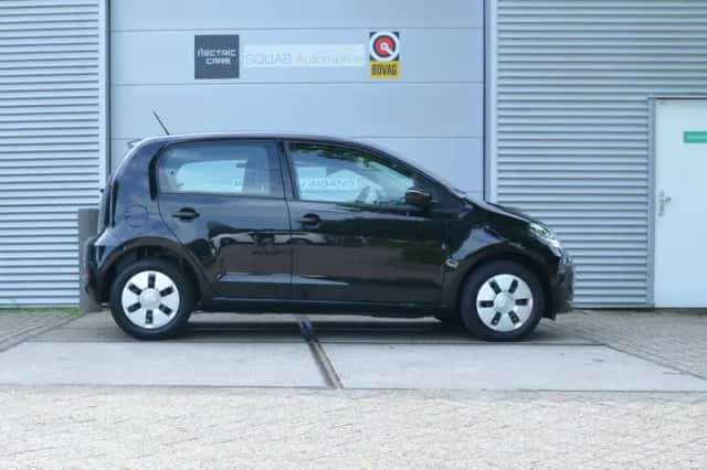 Volkswagen Up! (2019) thumbnail 6