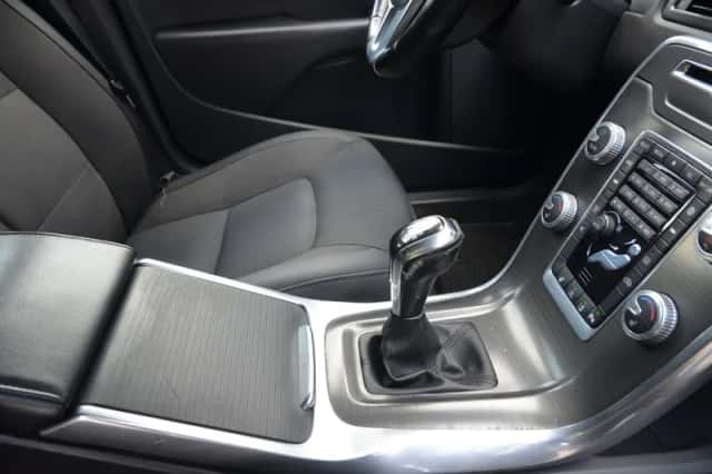 Volvo XC70 (2015) thumbnail 4