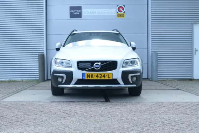 Volvo XC70 (2015) thumbnail 6