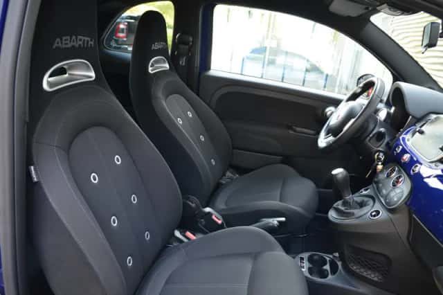 Fiat 500 (2016) thumbnail 2