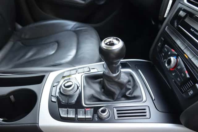 Audi A4 (2015) thumbnail 3
