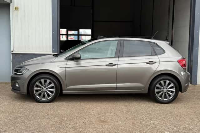 Volkswagen Polo (2018) thumbnail 3
