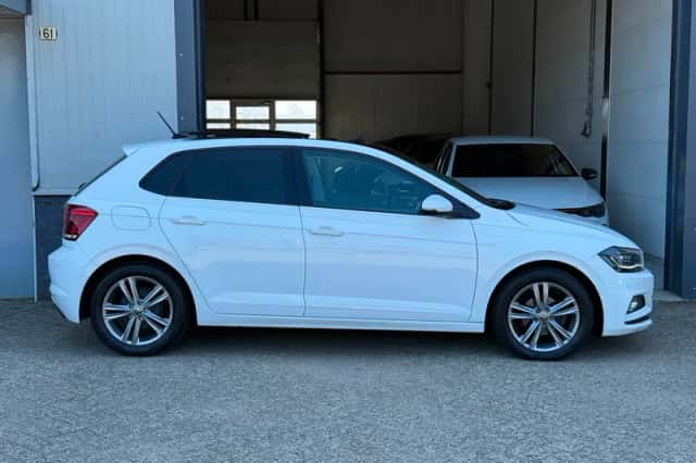 Volkswagen Polo (2018) thumbnail 4